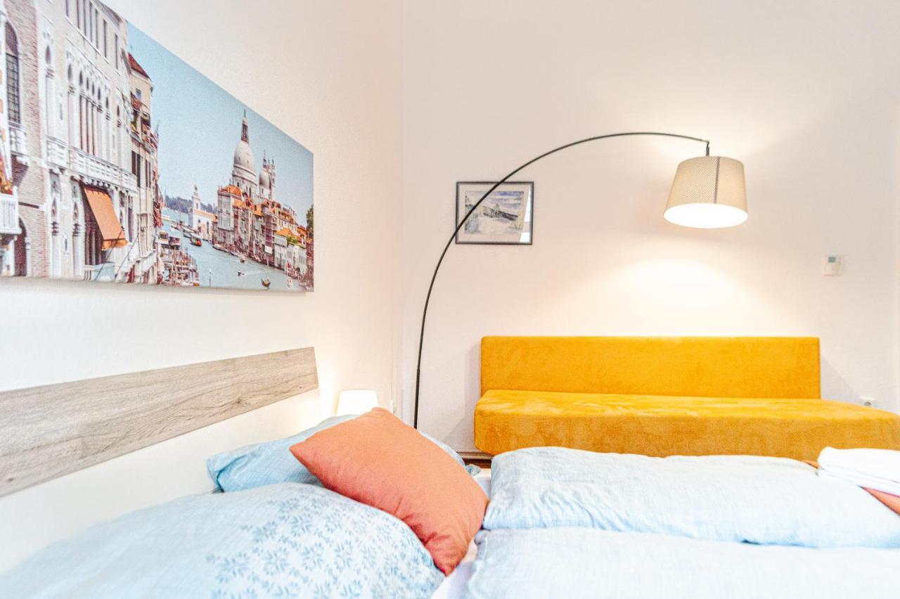 Comfy 2Br- Apartment Near Wiener Stadthalle Екстериор снимка
