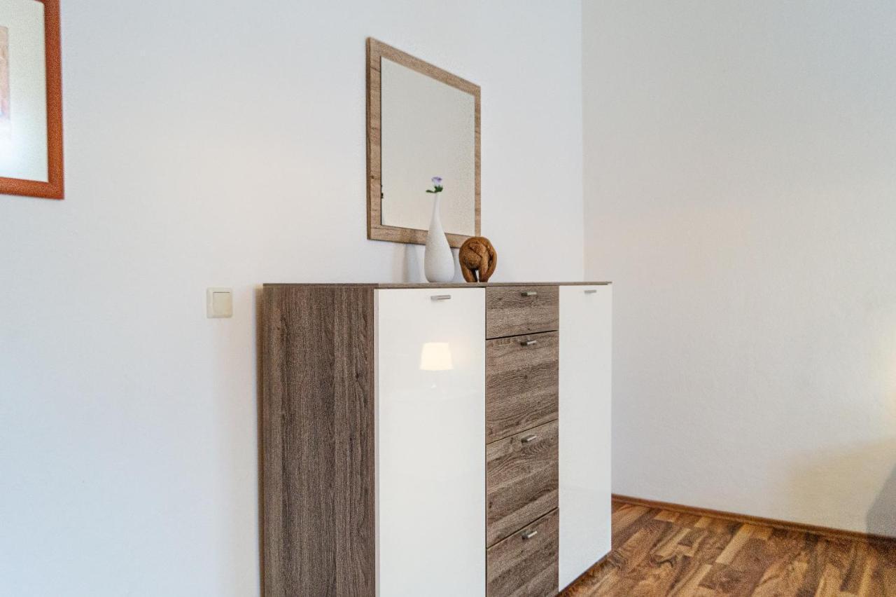 Comfy 2Br- Apartment Near Wiener Stadthalle Екстериор снимка