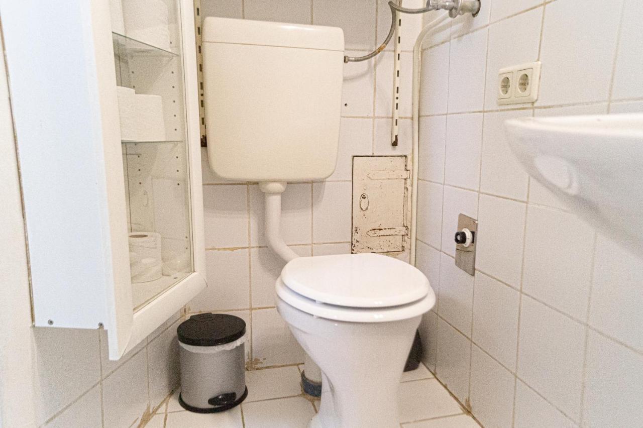 Comfy 2Br- Apartment Near Wiener Stadthalle Екстериор снимка